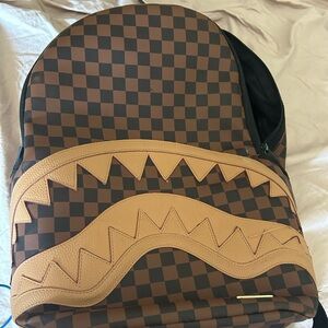 brand new sprayground